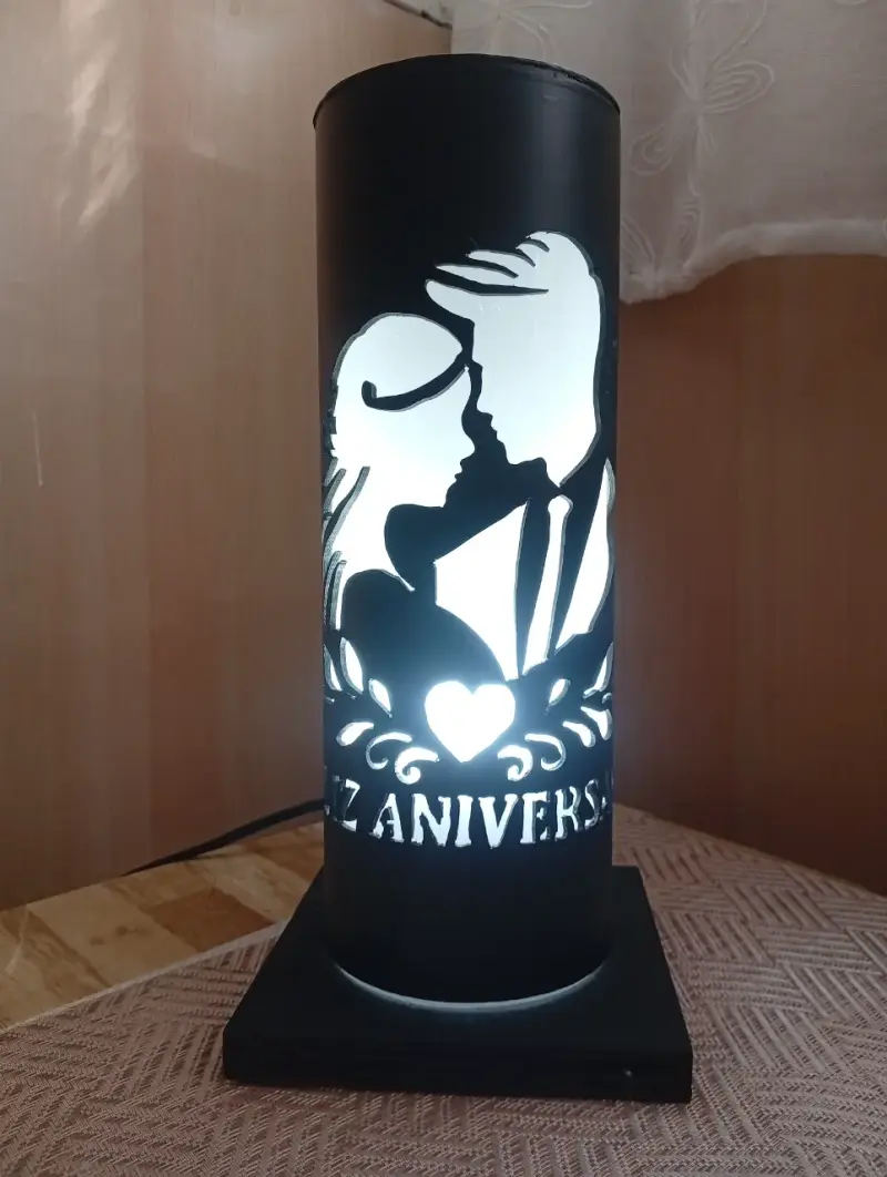 Lámpara decorativa de mesa con diseño de personajes - 6