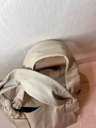 Bolso de hombro beige NY&C - miniatura 4