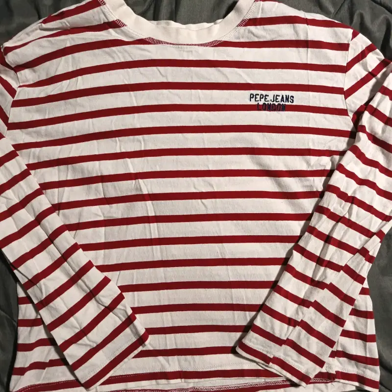 Polera a rayas Pepe Jeans roja y blanca - 1
