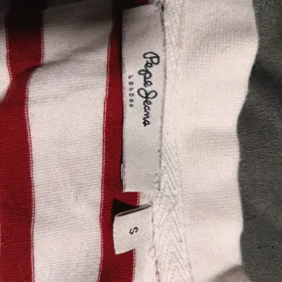 Polera a rayas Pepe Jeans roja y blanca - miniatura 2