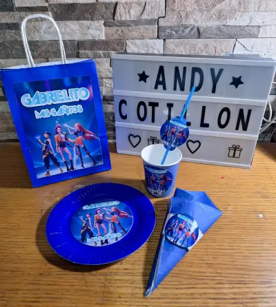 Set de Fiesta Infantil Personalizado con Temática Musical - miniatura 4