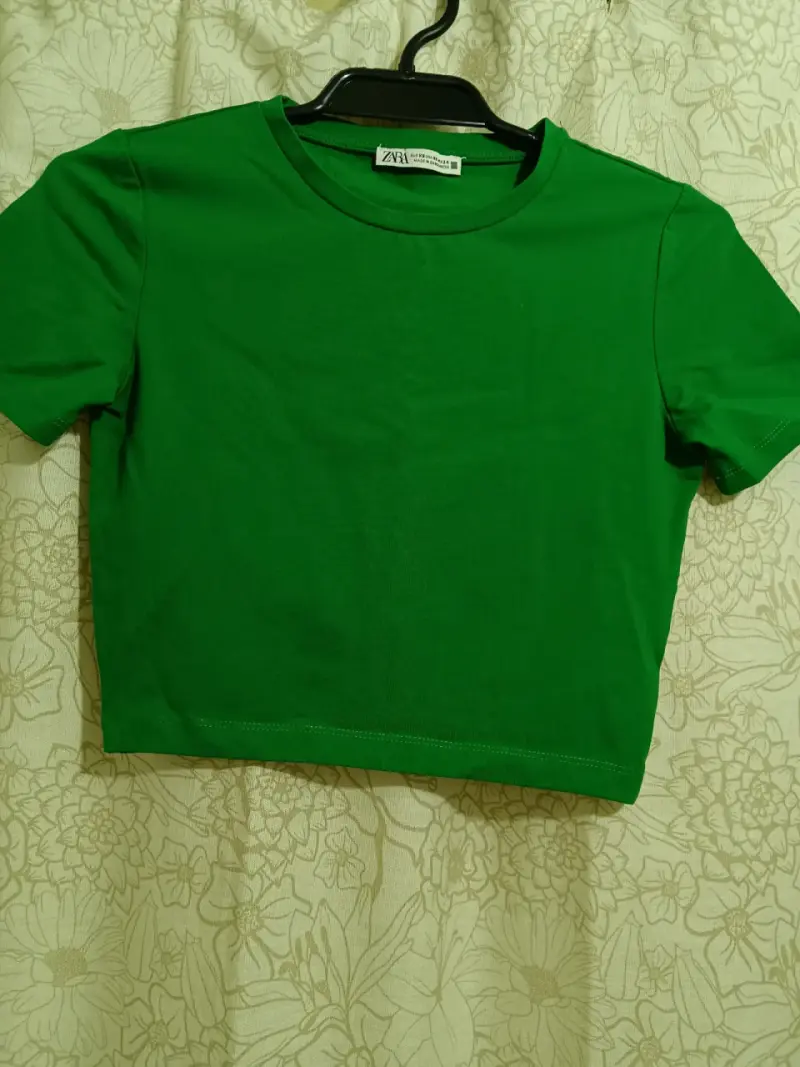 Polera verde corta Zara para mujer - 1
