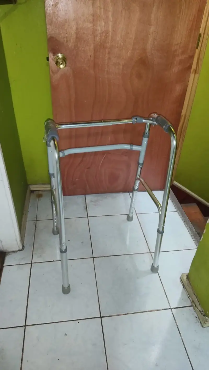 Andador plegable de aluminio para adultos - 2