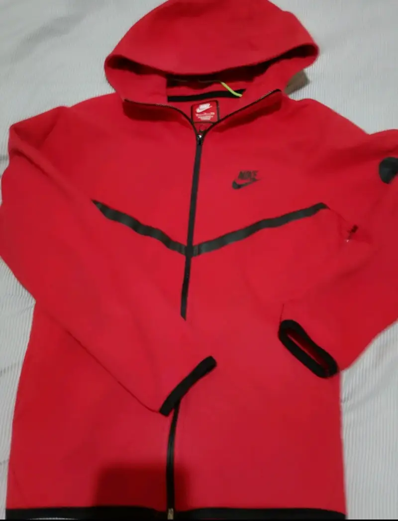 Polerón Nike tech rojo