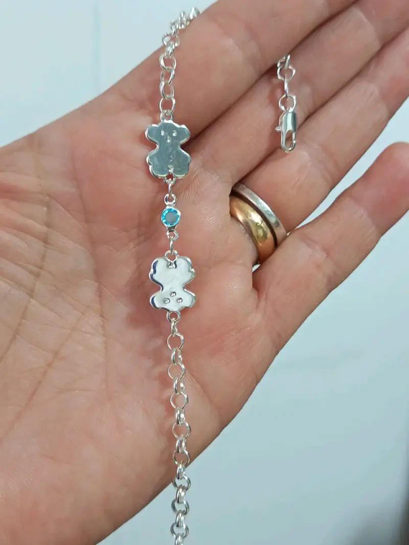 Pulsera de plata con dijes de osito y cristal azul - 2
