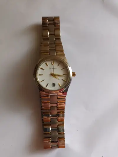 Reloj Bulova de acero inoxidable - miniatura 1