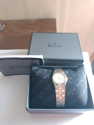 Reloj Bulova de acero inoxidable - miniatura 4