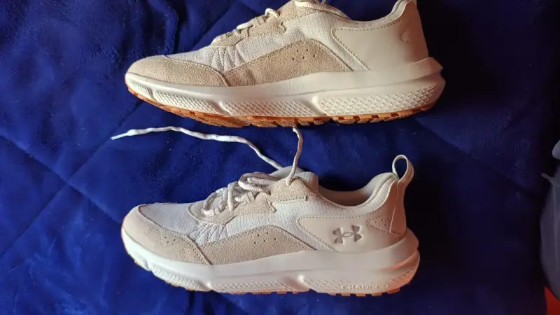 Zapatillas Under Armor Charged Verssert 2 - 1