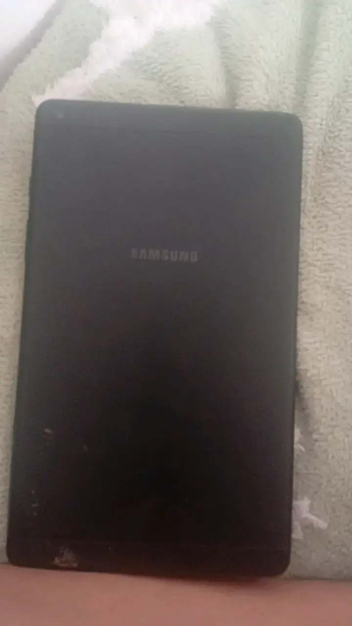 Tablet Samsung Galaxy Tab A en buen estado - 2