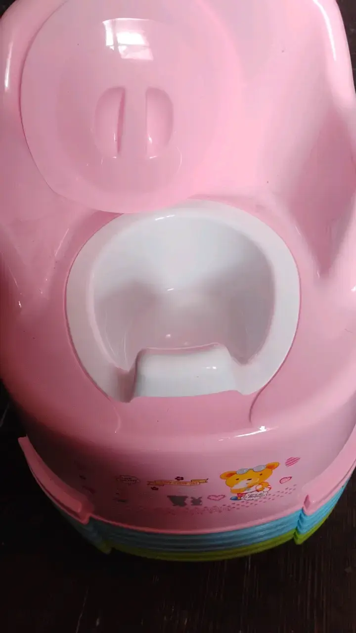 Bacinica infantil rosa con diseño de osito - 2