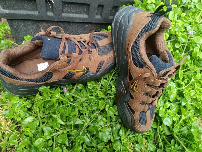 Zapatillas deportivas marrones Nike para hombre - 4