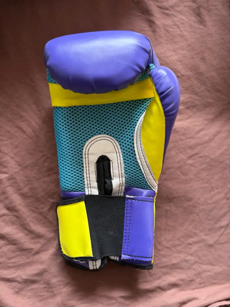Guantes de boxeo Everlast Pro Style para mujer - 3