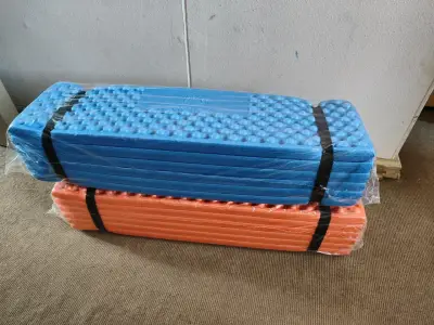 Colchonetas de Camping Plegables Azul y Naranja - miniatura 2