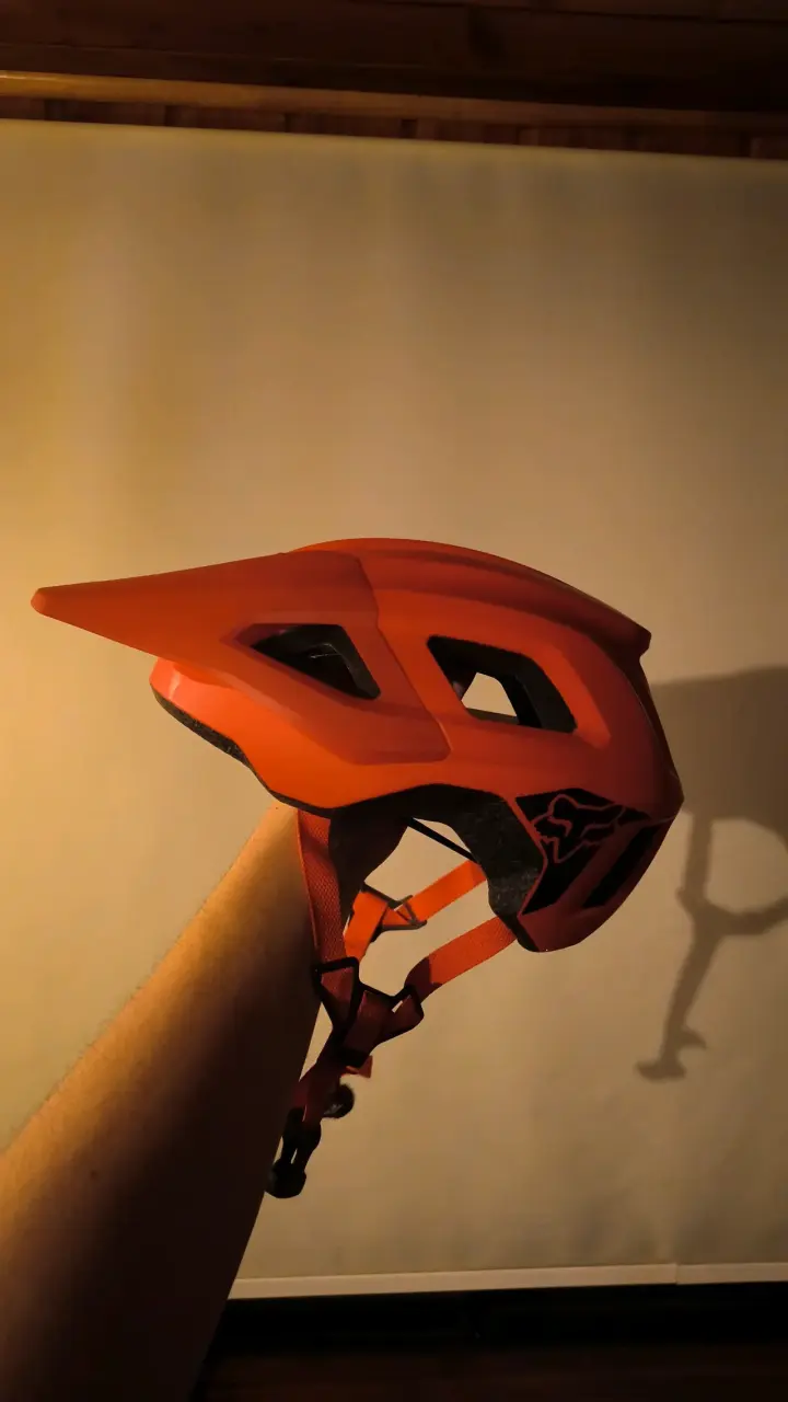 Casco de ciclismo rojo Fox con visera - 3