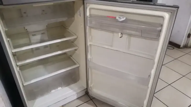 Refrigerador Fensa Smart Freeze con dispensador de agua - 4