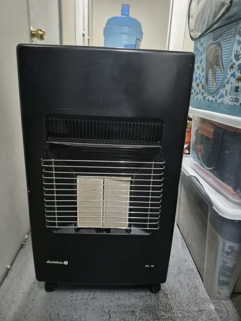 Estufa a gas infrarroja Sindelen negra - 2