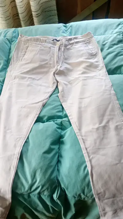 2 Pantalones beige para mujer en buen estado - miniatura 2