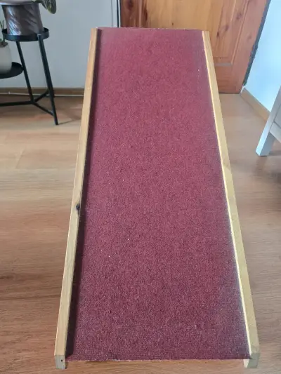 Rampa de madera ajustable para mascotas - miniatura 1
