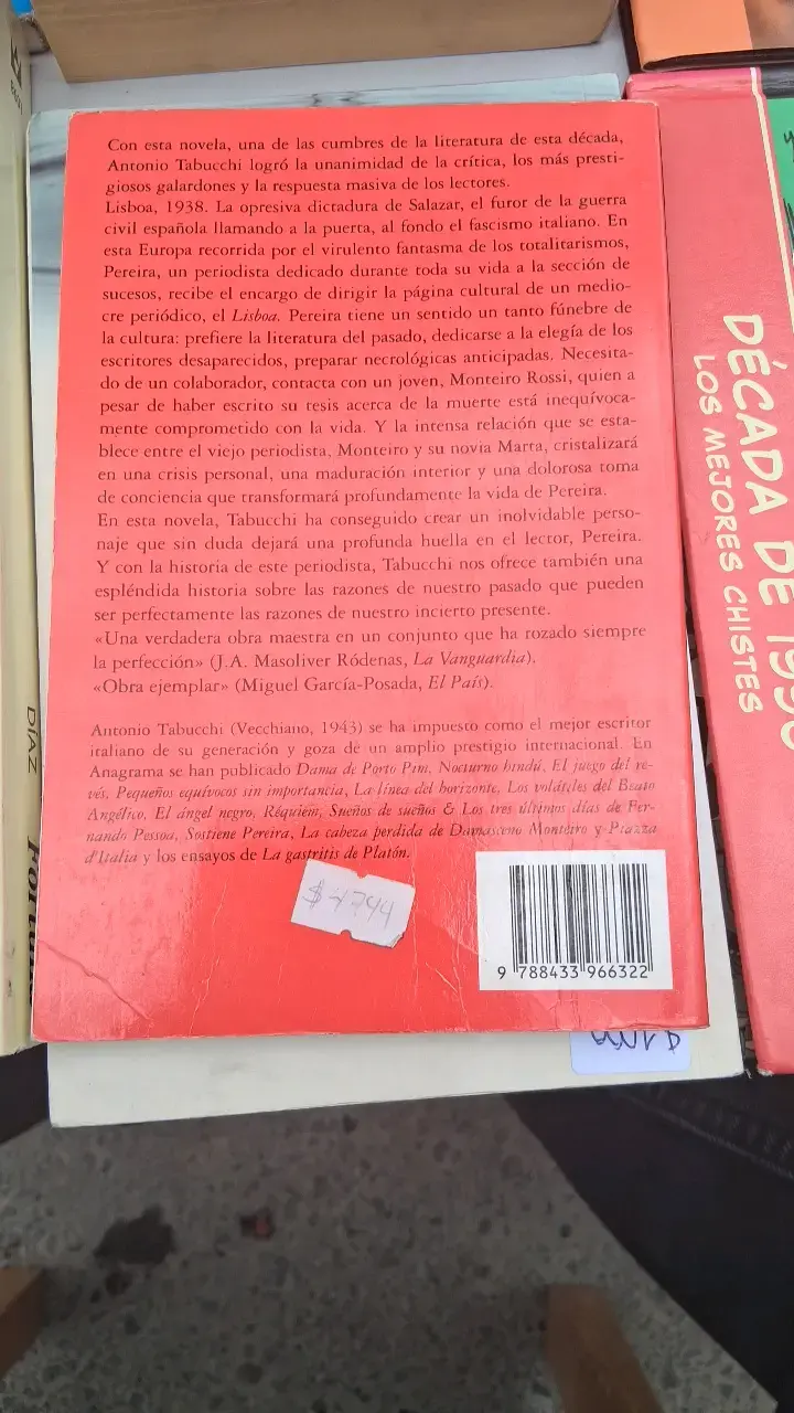 Libro Sostiene Pereira de Antonio Tabucchi - 2