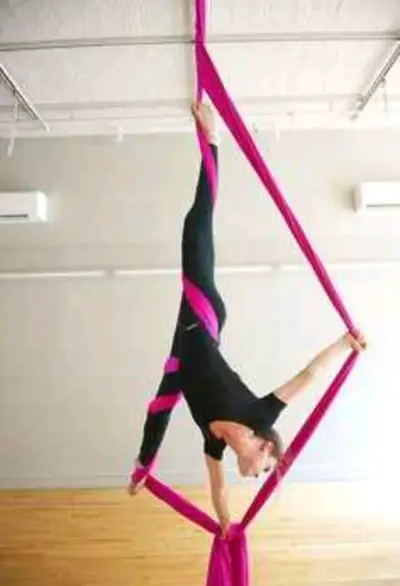 Tela Aérea Acrobática Fucsia para Danza - miniatura 1