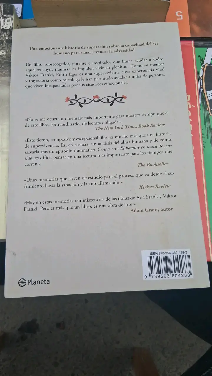 Libro La Bailarina de Auschwitz de Edith Eger - 2
