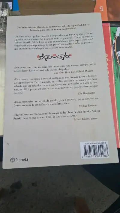 Libro La Bailarina de Auschwitz de Edith Eger - miniatura 2