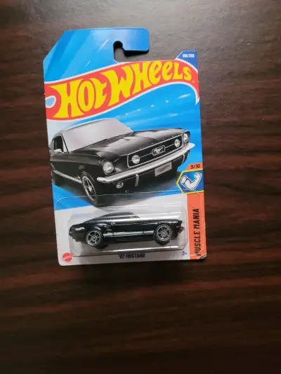 Hot Wheels '67 Mustang Negro Edición Muscle Mania - miniatura 1
