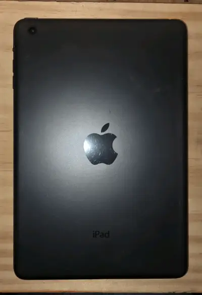 iPad mini 1 con funda protectora - miniatura 2