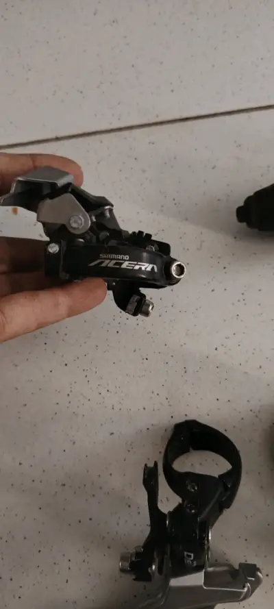 Desviador delantero Shimano Acera para bicicleta - miniatura 1