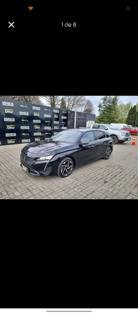 Auto Peugeot 308 negro en buen estado - 3