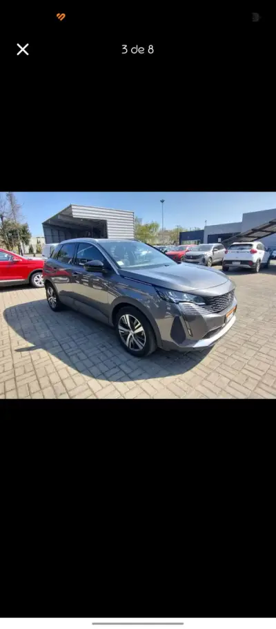 SUV Peugeot 3008 gris 2023 - miniatura 3