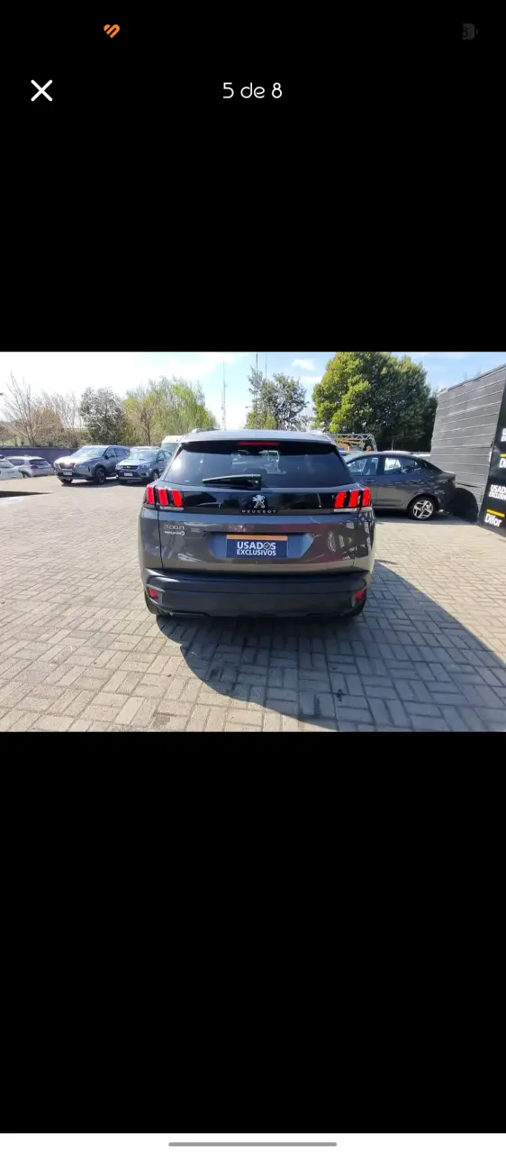 SUV Peugeot 3008 gris 2023 - 4