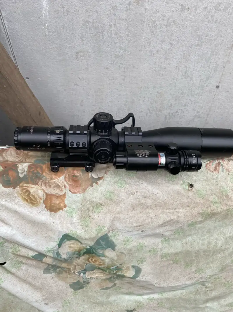 Mira telescópica Discovery VT-Z 3-12x40SF - 3