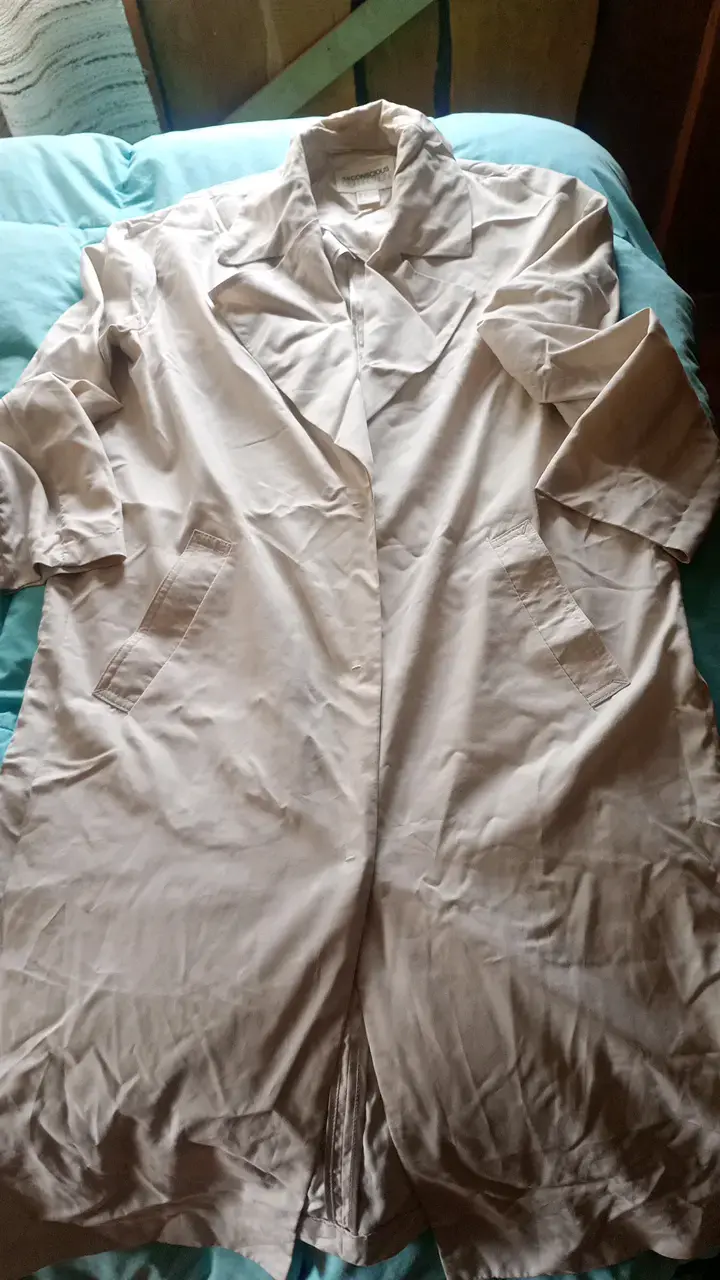Abrigo largo beige para mujer - 2