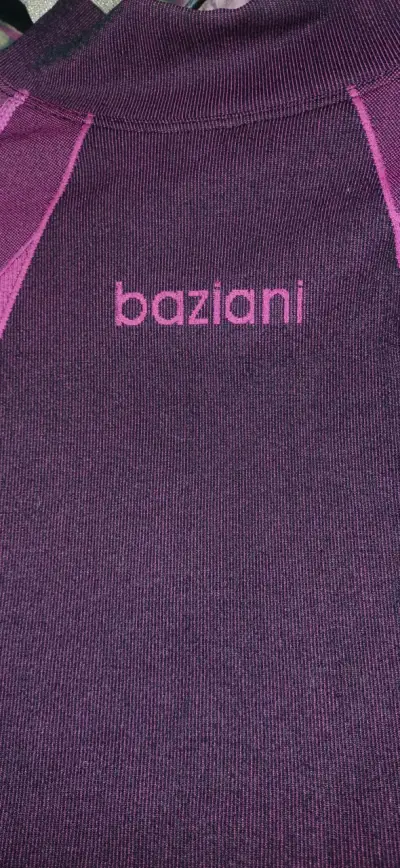 Polera deportiva morada Baziani para mujer - miniatura 3