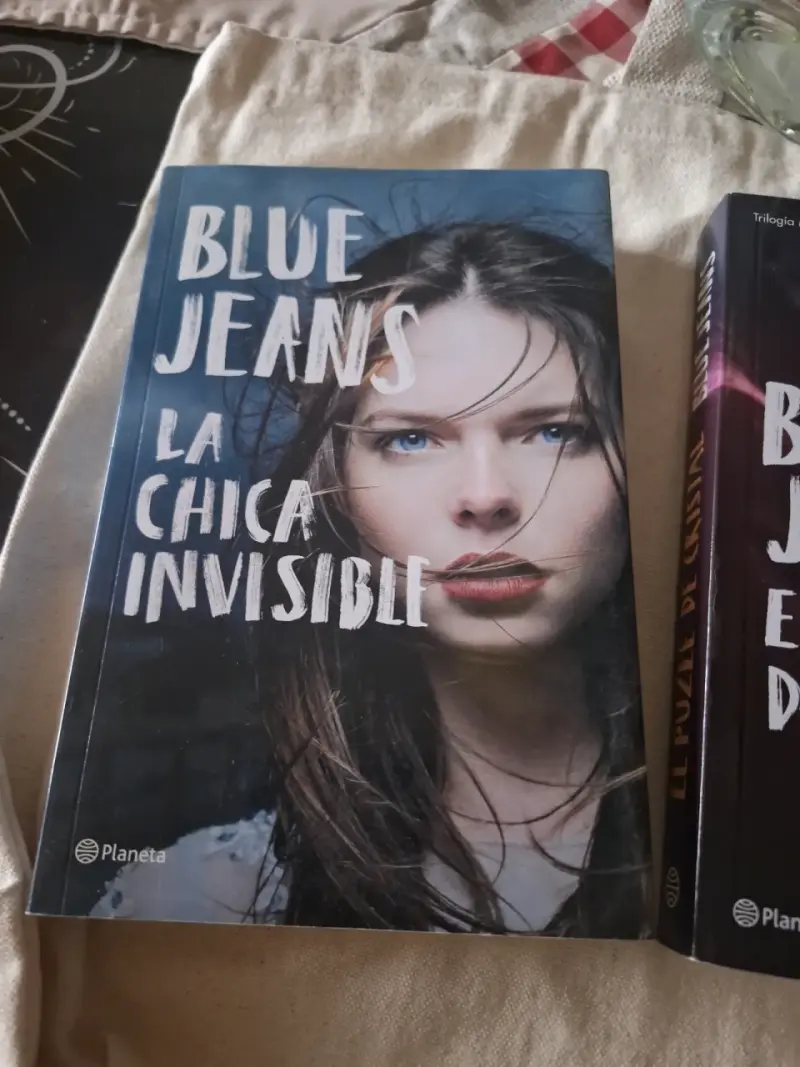 Trilogía La Chica Invisible de Blue Jeans - 2
