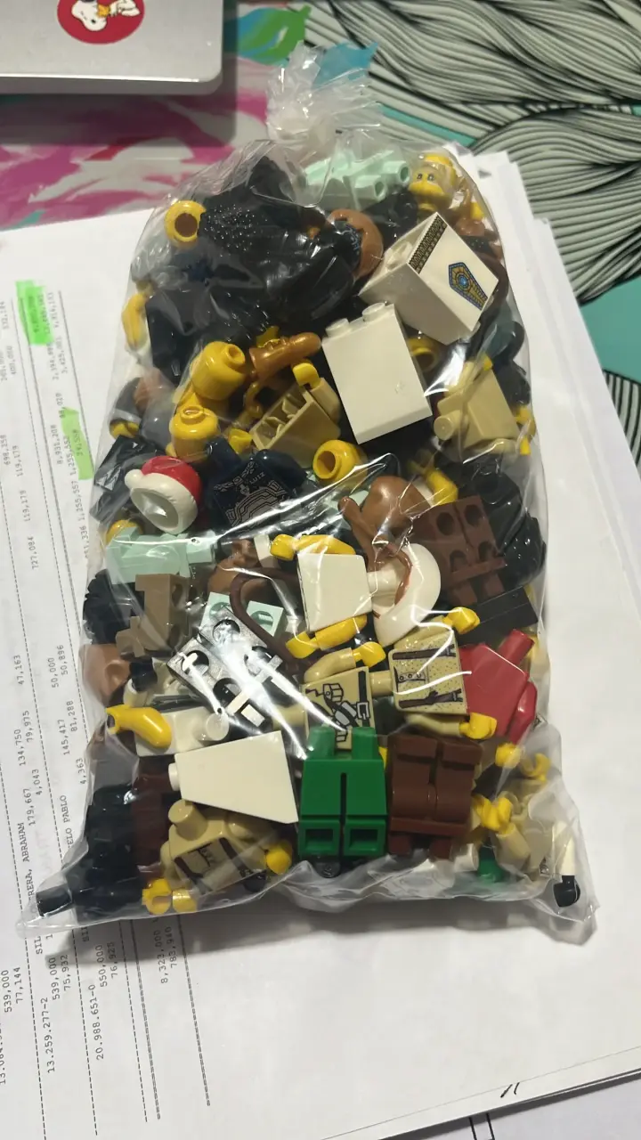 Lote de 210 figuras LEGO originales a granel - 1