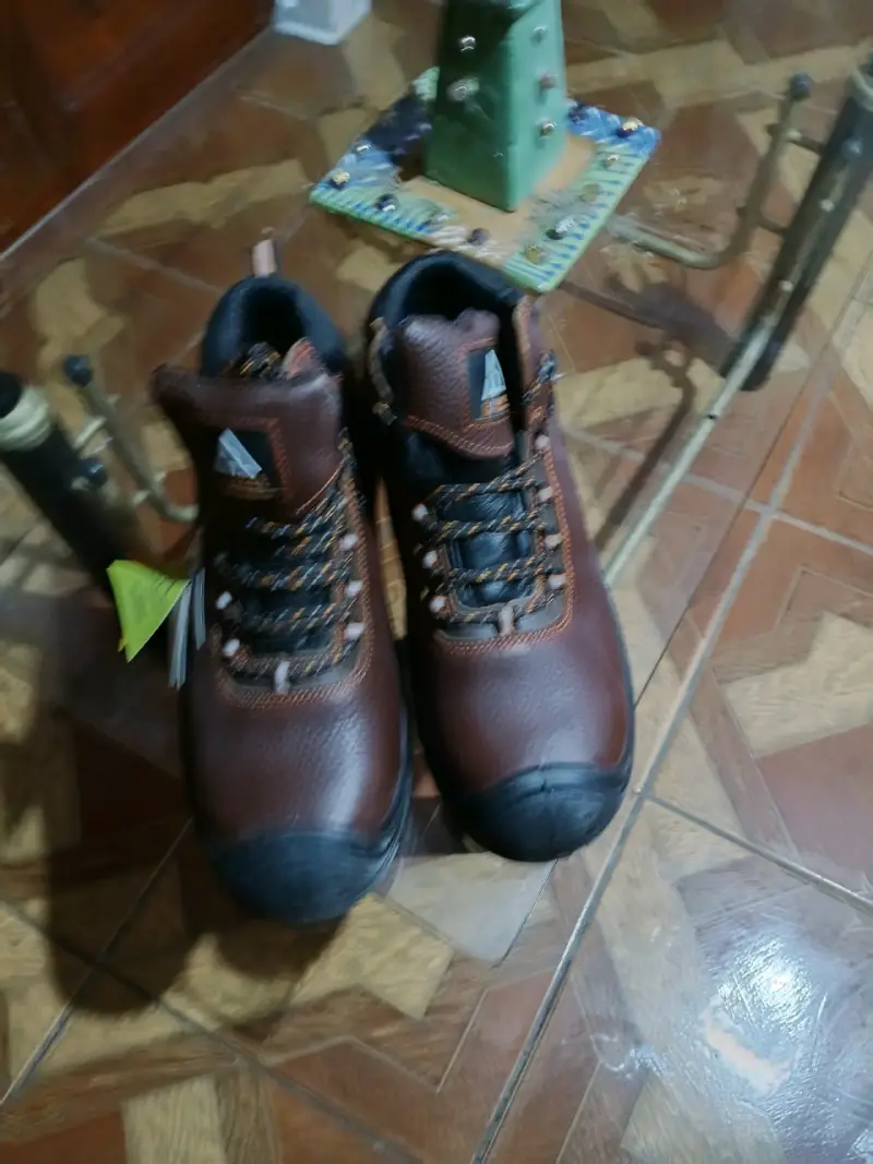 Botas de seguridad marrones con puntera reforzada - 1