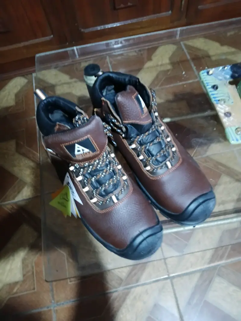 Botas de seguridad marrones con puntera reforzada - 3