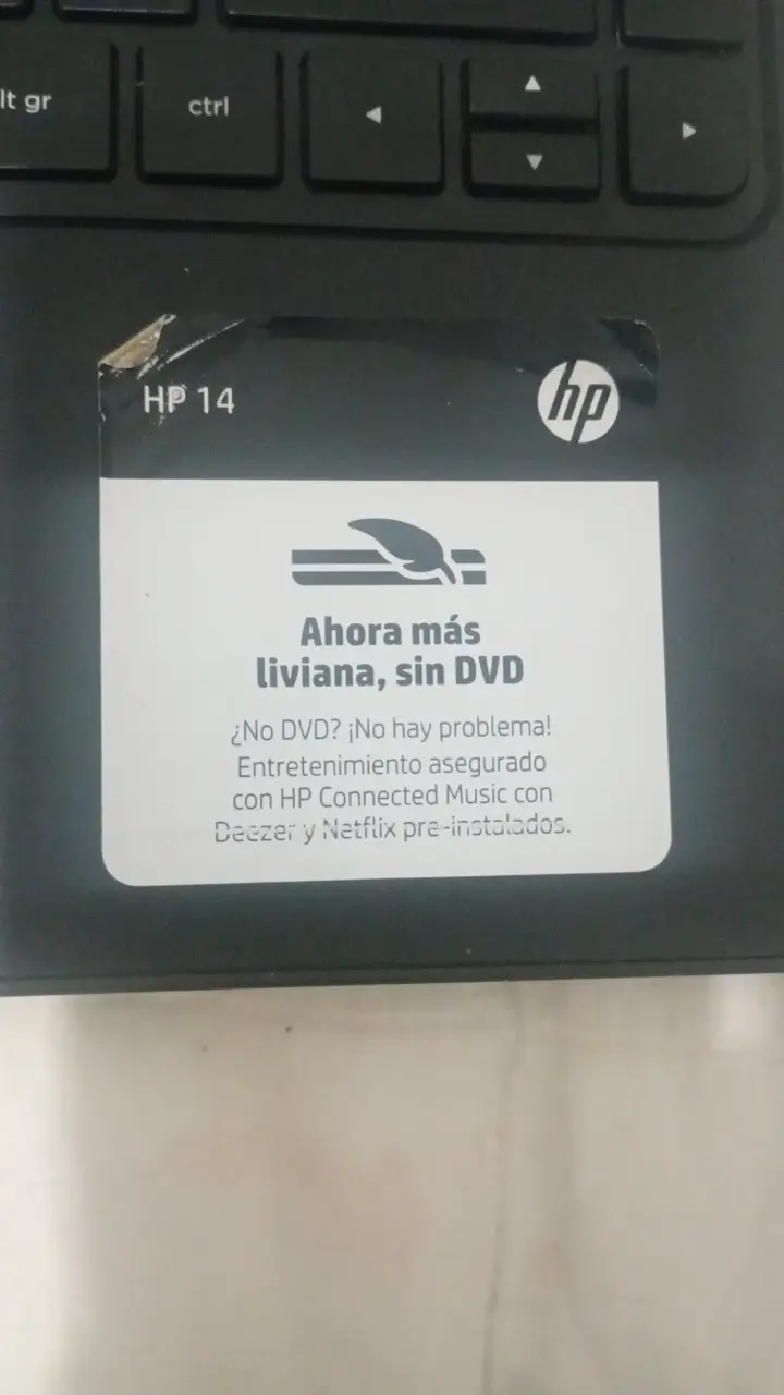 Laptop HP 14 ligera sin DVD y sin cargador - 2