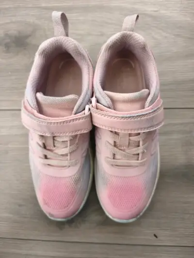 Zapatillas deportivas rosadas para niña - miniatura 2
