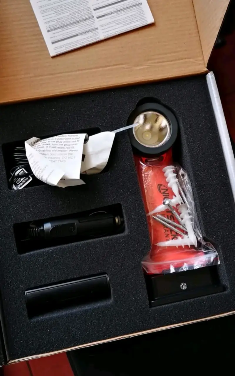 Linterna recargable Nightstick Intrant dual light - 3