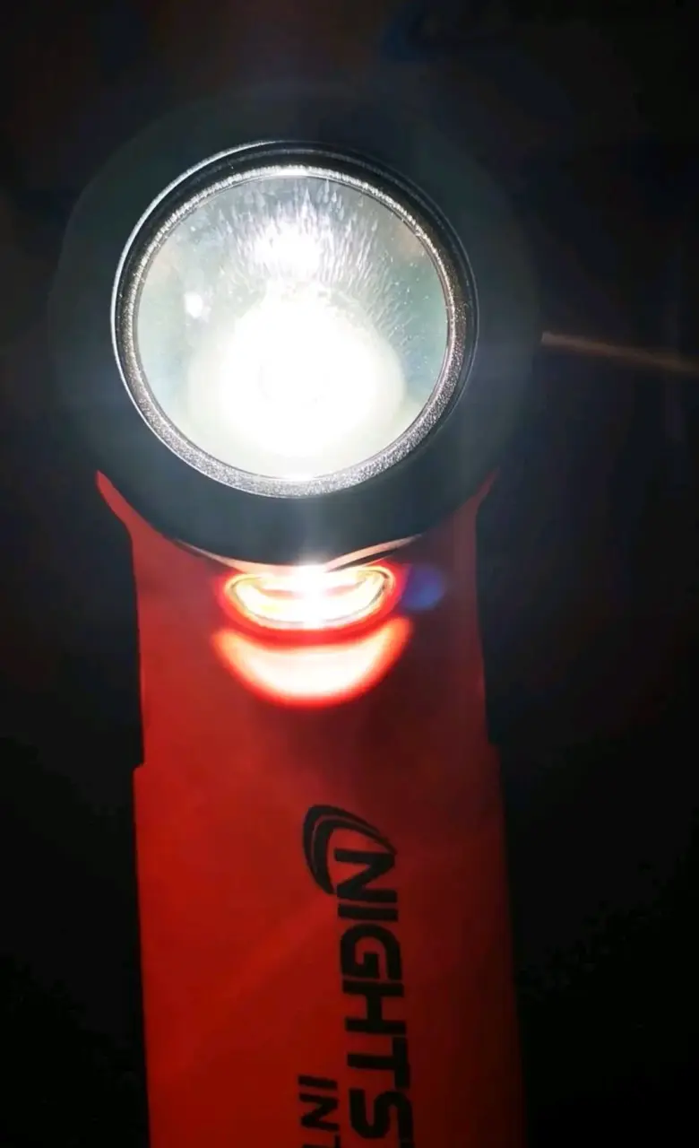 Linterna recargable Nightstick Intrant dual light - 5