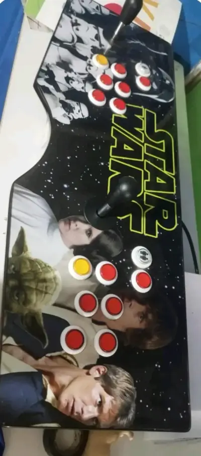 Arcade retro con diseño de Star Wars - miniatura 2