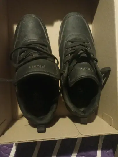 Zapatillas Plumas negras talla 40 en venta - miniatura 2
