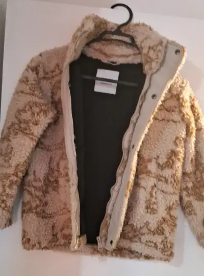 Chaqueta  beige con diseño ELV! 08 - miniatura 3