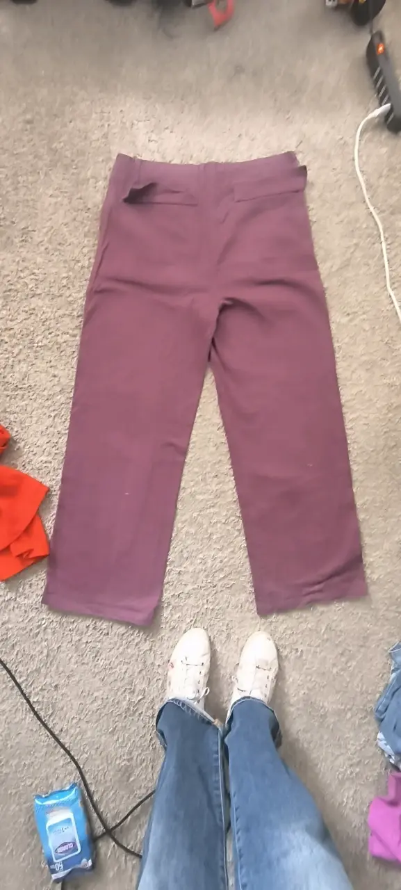 Pantalones morados de mujer en buen estado - 3