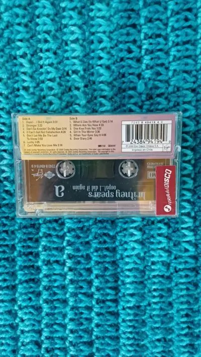 Cassette Britney Spears Oops!... I Did It Again - miniatura 2