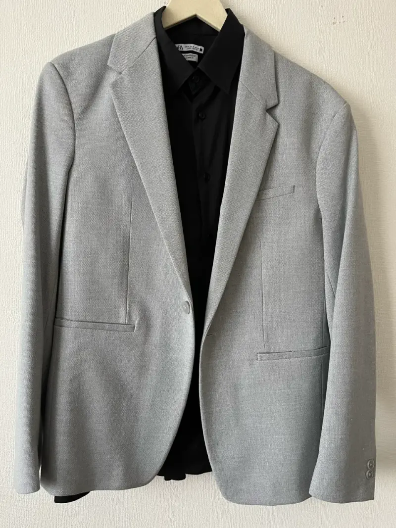 Traje gris de hombre Zara en buen estado - 5