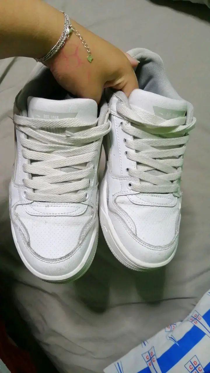 Zapatillas blancas para mujer - 5